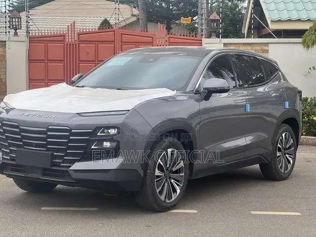 Jetour Dashing 2022 Gray · Photo 1