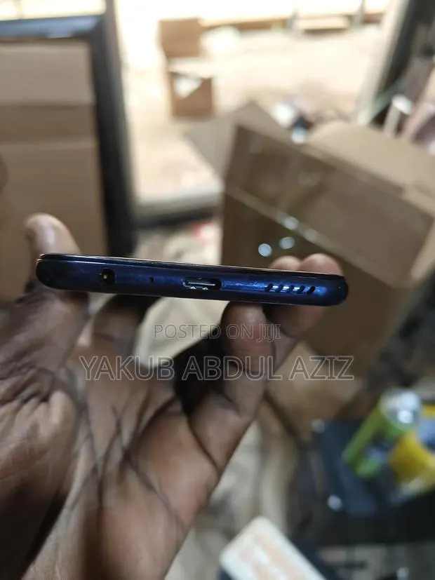 Oppo Find X5 Lite 5G 8 GB Blue · Photo 1