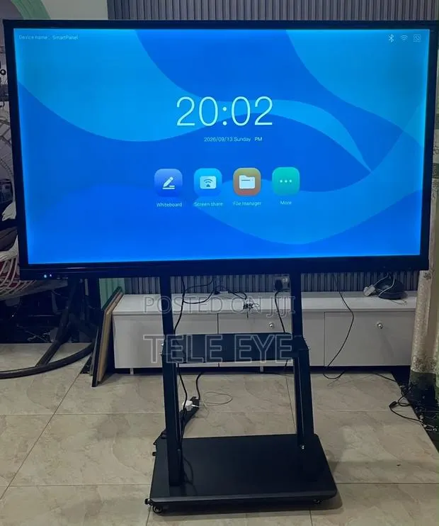 65 Inches Smart Interactive Display Device · Photo 1