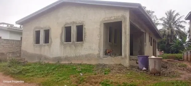 2bdrm Bungalow in Adenta for sale · Photo 1