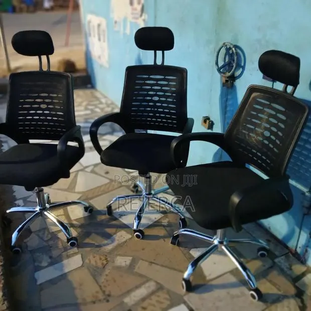 Office Swivel Chair · Photo 1