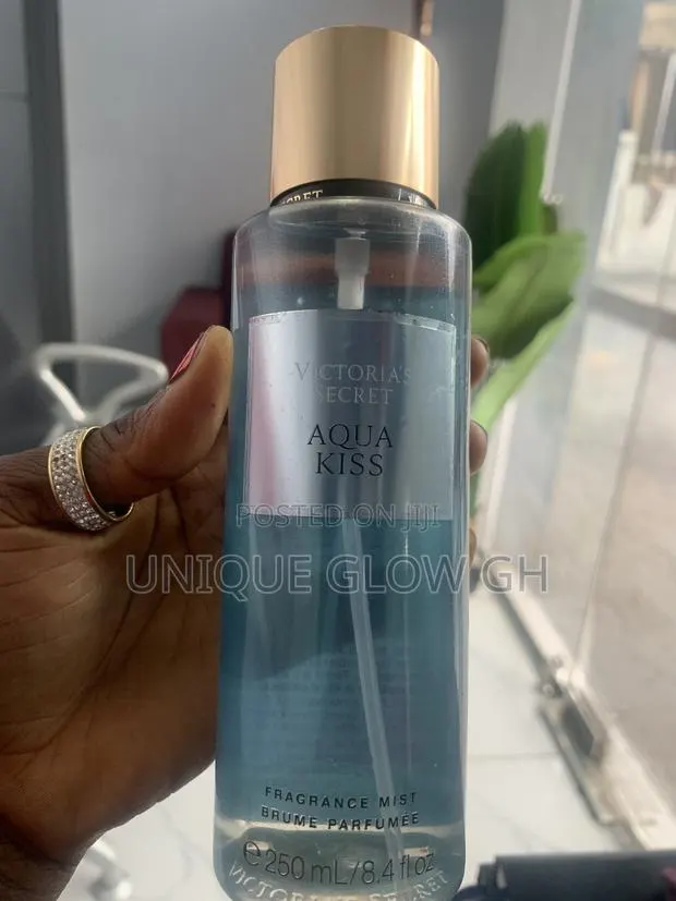 Victoria’S Secret Aqua Kiss Fragrance Mist/ Splash · Photo 1