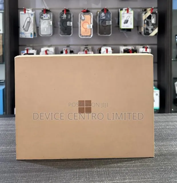 New Microsoft Surface Pro 11th Edition, a Copilot+ PC 16GB SSD 512GB · Photo 1