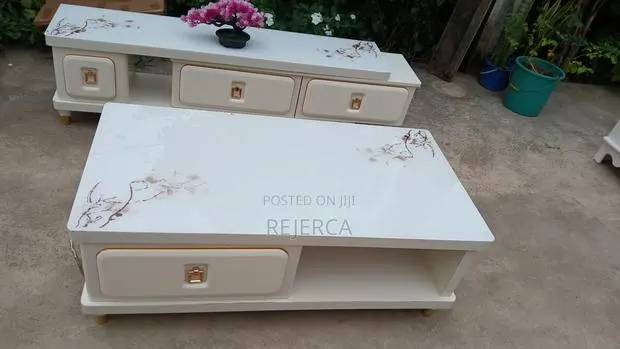 Tv Stand With Center Table · Photo 1