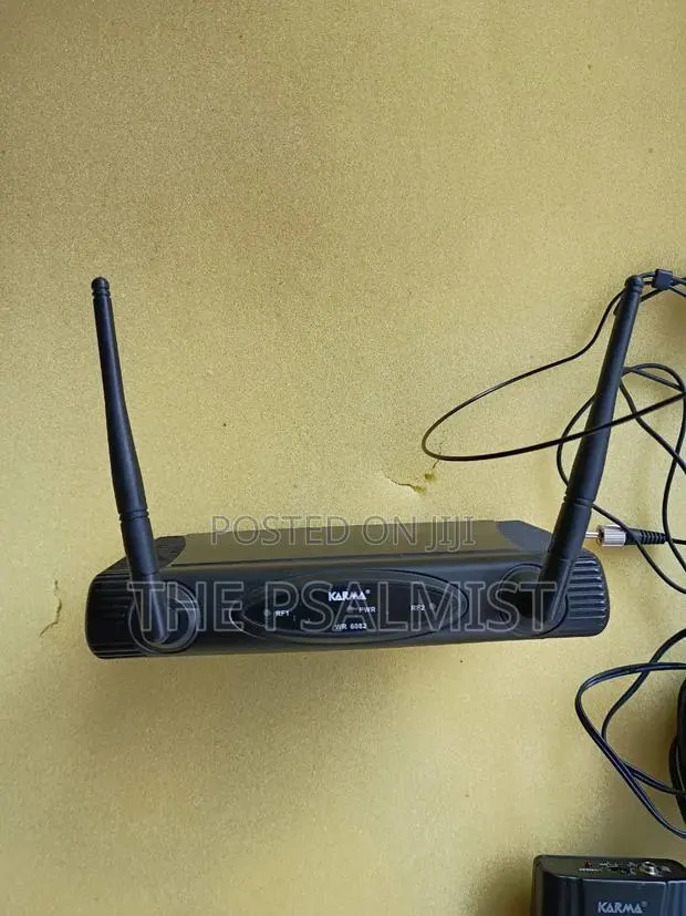 Karma We 6082 Lapel Cordless Microphone · Photo 1