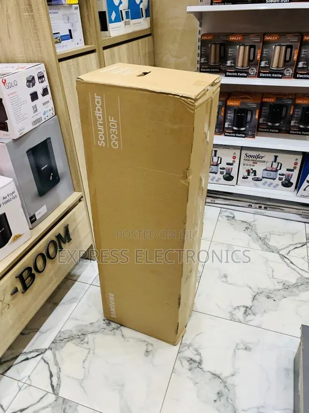 Highly Recommended Samsung Q930f Sound System With Rear Woofers On · Photo 1