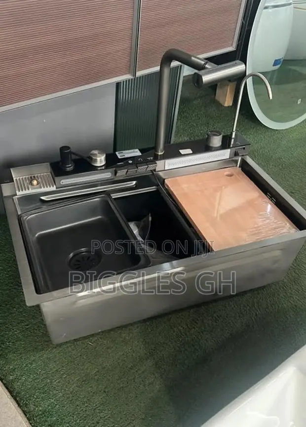 Smart Waterfall Sink With Multi Functional Tap · Photo 1