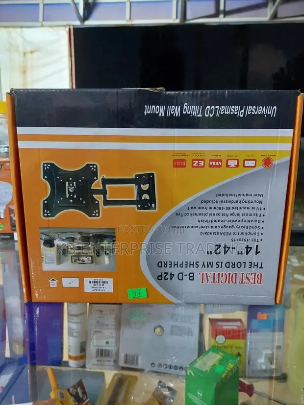 Best Digital Universal Tilting Wall Mount · Photo 1
