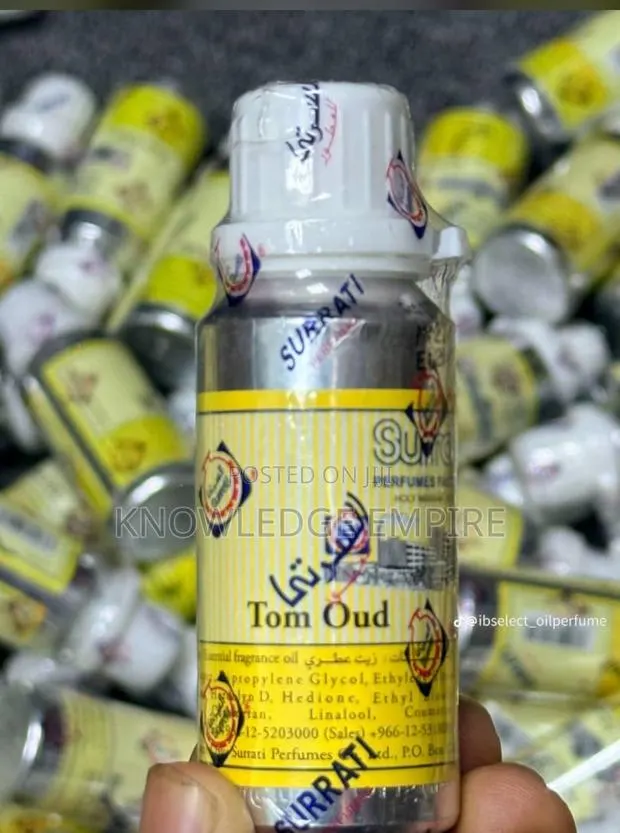 Tom Oud Surrati Perfume · Photo 1