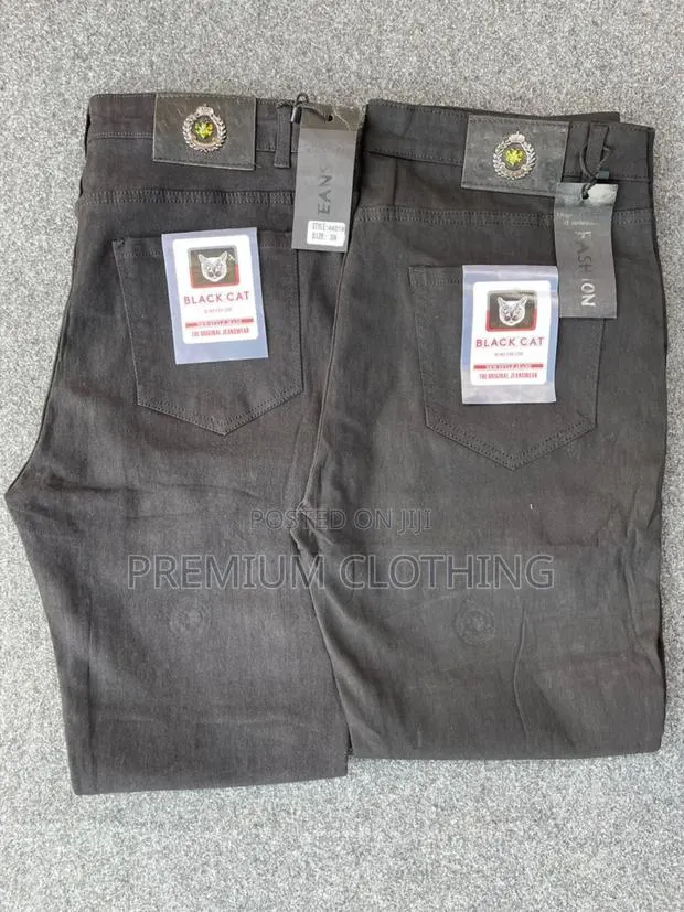 Quality Black Jeans Trousers for Men Available · Photo 1
