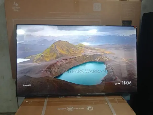 TCL 43in TCL Qled Smart Television · Photo 1