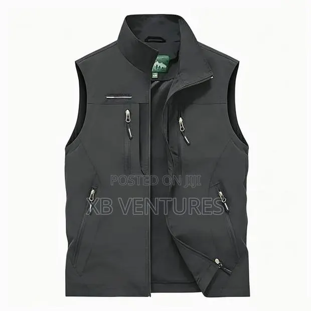 Men's Outdoor Vest Casual Stand Collar Windproof Multi-Pocket · Photo 1