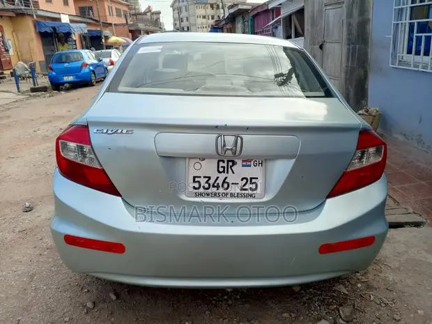Honda Civic EX 4dr Sedan (1.8L 4cyl CVT) 2014 Gray · Photo 1