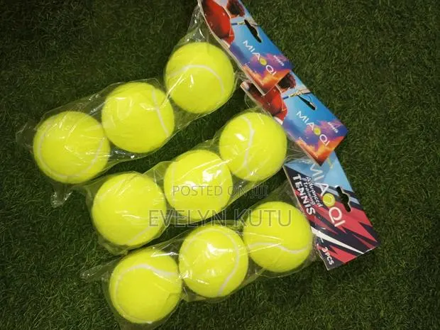 Long Tennis Balls · Photo 1