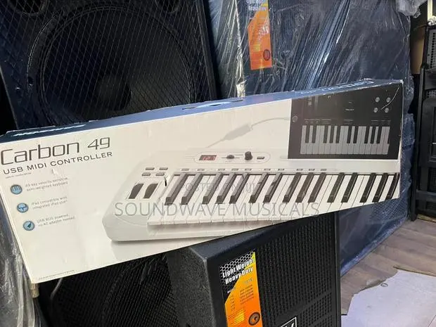 Carbon 49 USB Midi Keyboard Controller · Photo 1