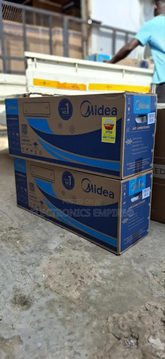 Midea 1.5hp Air Conditioners (Non Inverter) · Photo 1