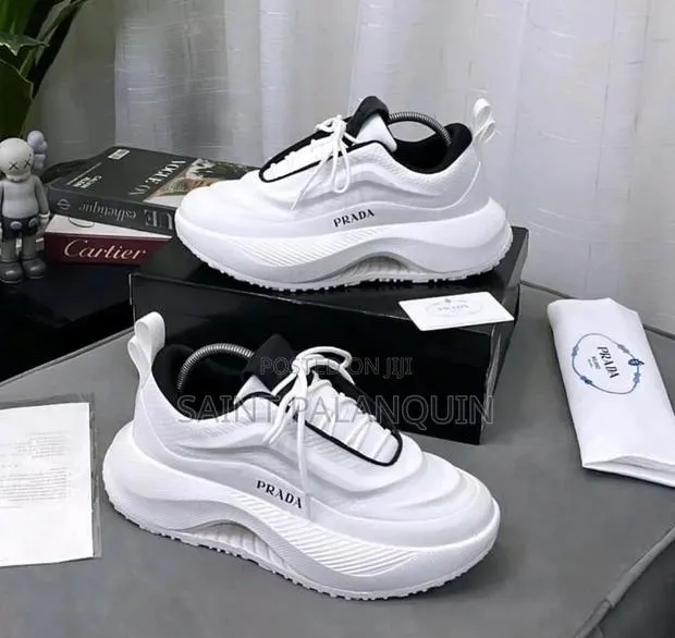 Prada Sneaker · Photo 1