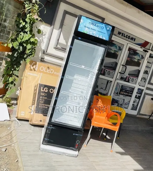 Reliable Glass Nas360-1dr Display Singledoor Fridge · Photo 1