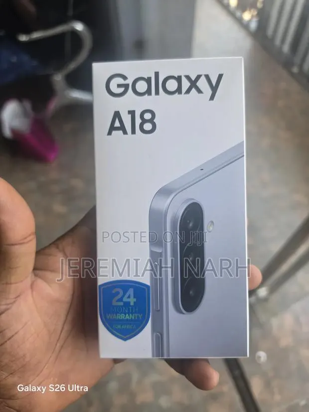 New Samsung Galaxy A18 128 GB White · Photo 1