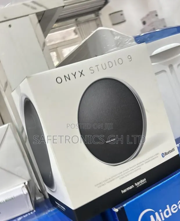 Super Powerful Onyx Studio 9 Harman Speaker · Photo 1