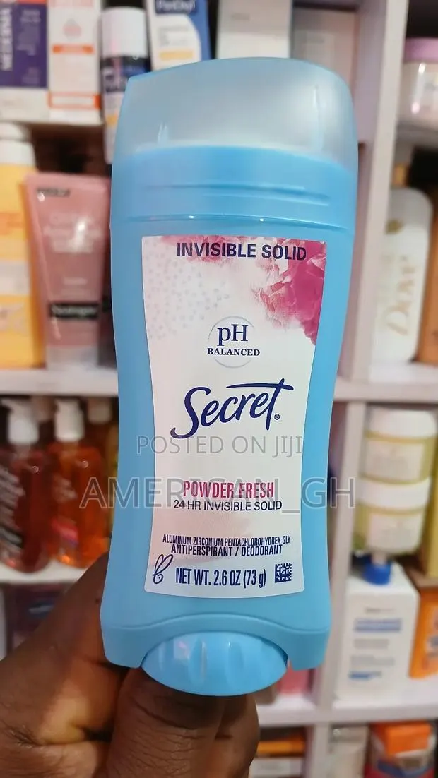 Secret Powder Fresh Deodorant · Photo 1