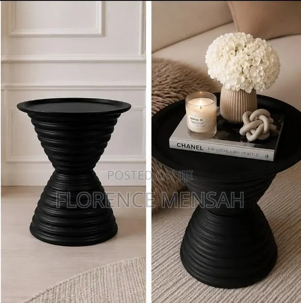 3 Modern Black Sculptural Side Table – Elegant Accent Furniture · Photo 1
