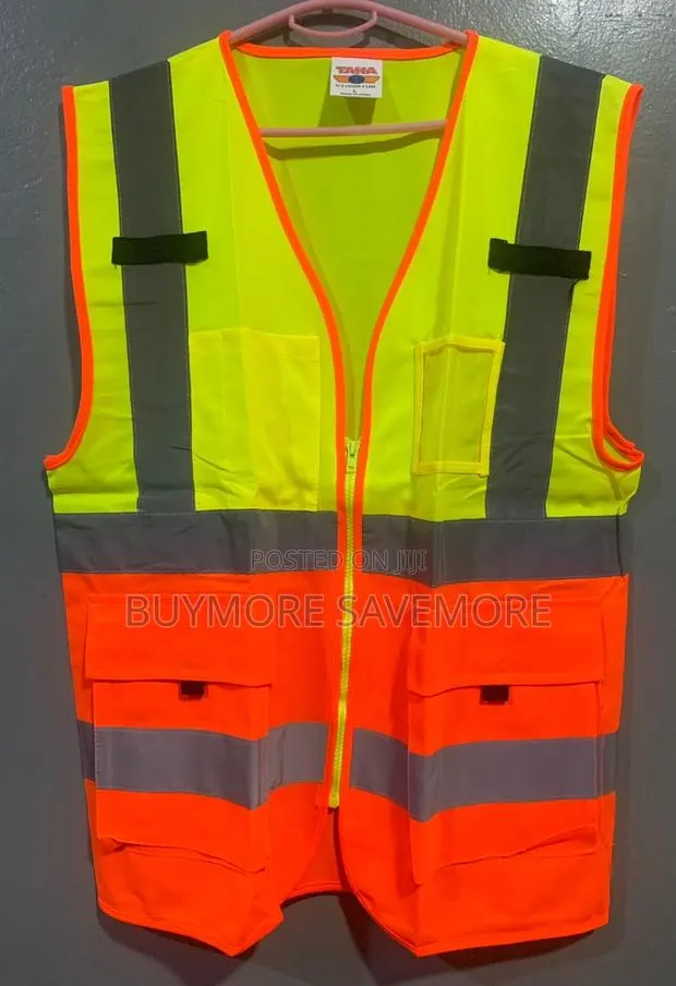 Safety Wears / Ppes · Photo 1