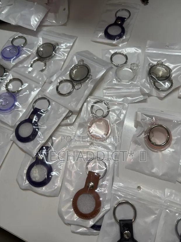 Apple Airtag Holders · Photo 1