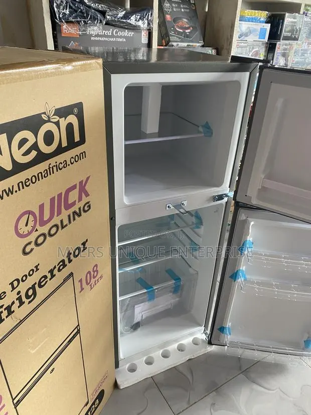 108L Capacity Double Door Fridge · Photo 1