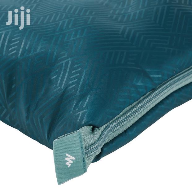 Camping Sleeping Bag · Photo 3