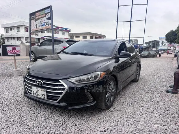 Hyundai Elantra 2017 Black · Photo 1