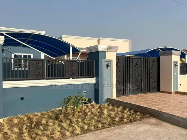 3bdrm Duplex in Suadom Properties, Baatsona Total for rent · Photo 1