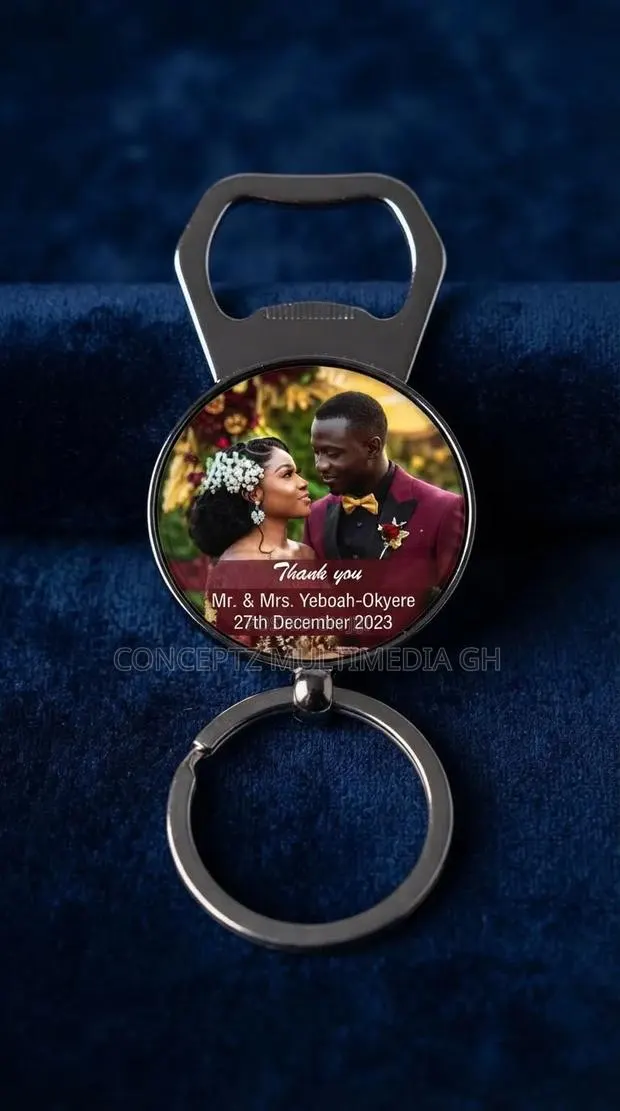 Digital Key Holder · Photo 1