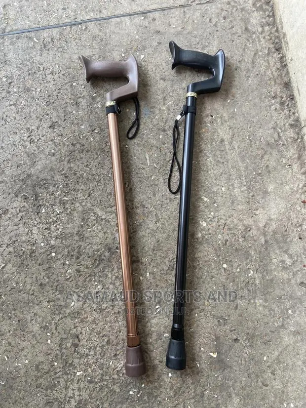 Walking Aid for the Old at Cool Price · Photo 1