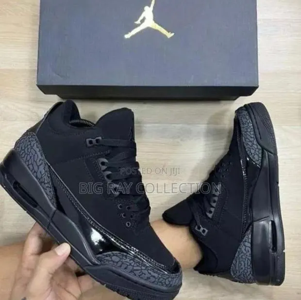 Solid Jordan 3 · Photo 1