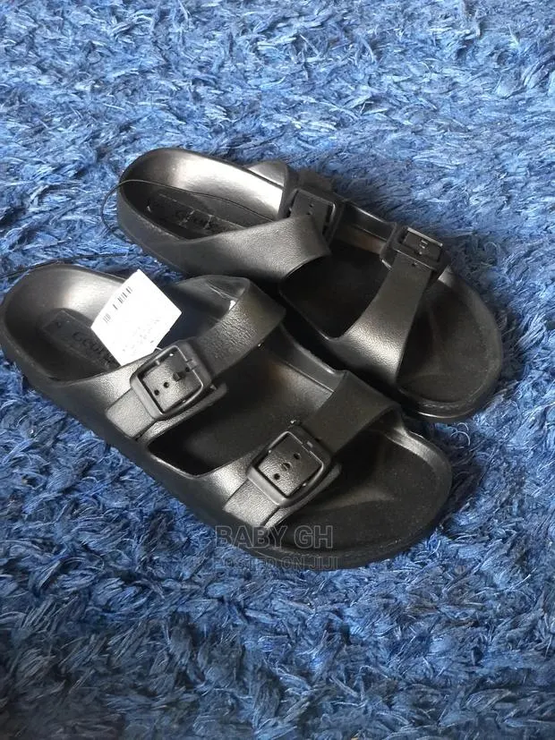 George Uk Boys Slippers · Photo 1