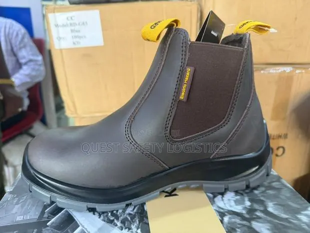 Soldier Brothers Slip on Boot · Photo 1