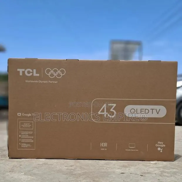 TCL 43" Qled FHD Digital Satellite · Photo 1