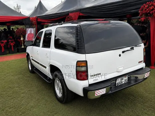 Driver and Car Rental · Photo 2