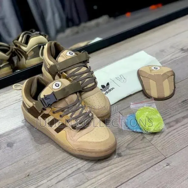 Adidas Bad Bunny · Photo 1