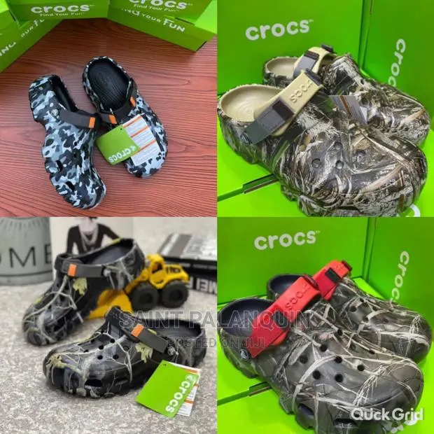 Crocs Sandals Available · Photo 1