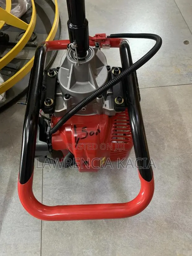 Power Earth Auger · Photo 1
