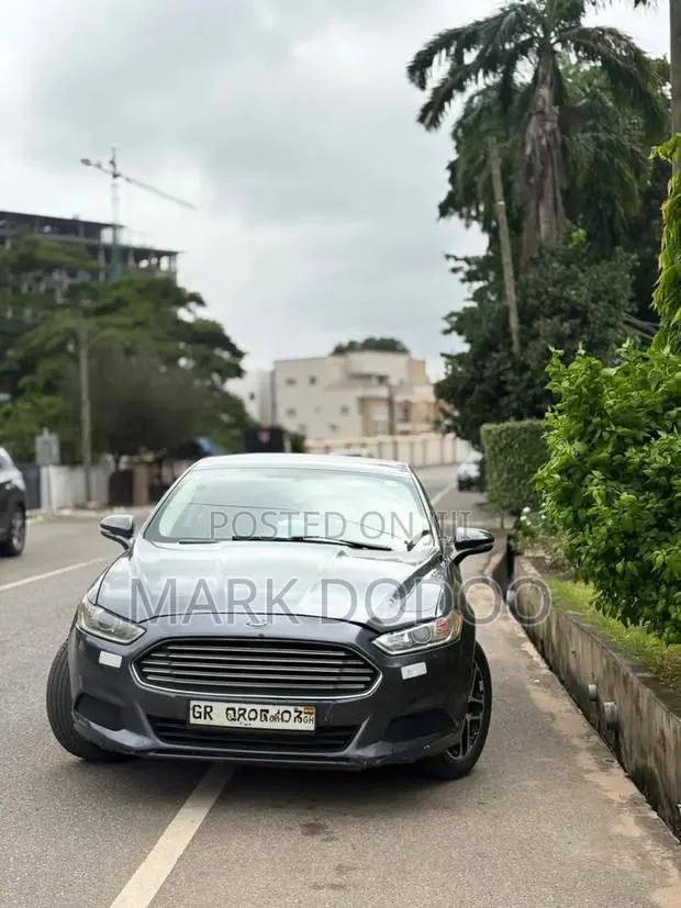 Ford Fusion 2013 Gray · Photo 1