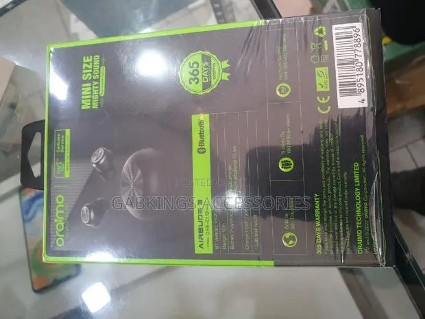 Oraimo Earbuds 3 · Photo 1