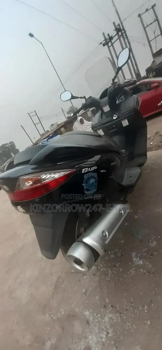 Suzuki Burgman 2020 Black · Photo 1