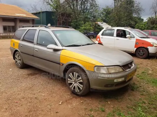 Opel Vectra 1.8 2005 · Photo 1
