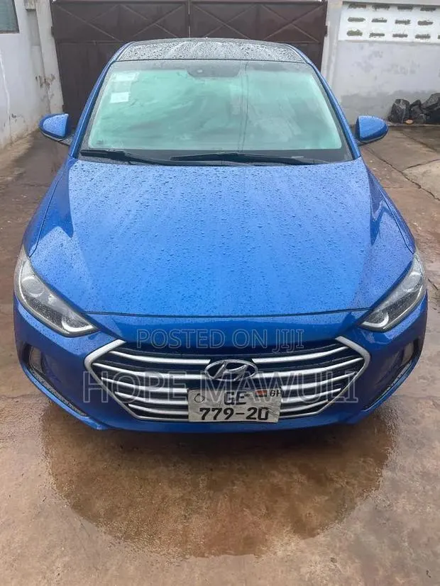 Hyundai Elantra ECO Sedan FWD (1.4L 4cyl 7A) 2017 · Photo 1