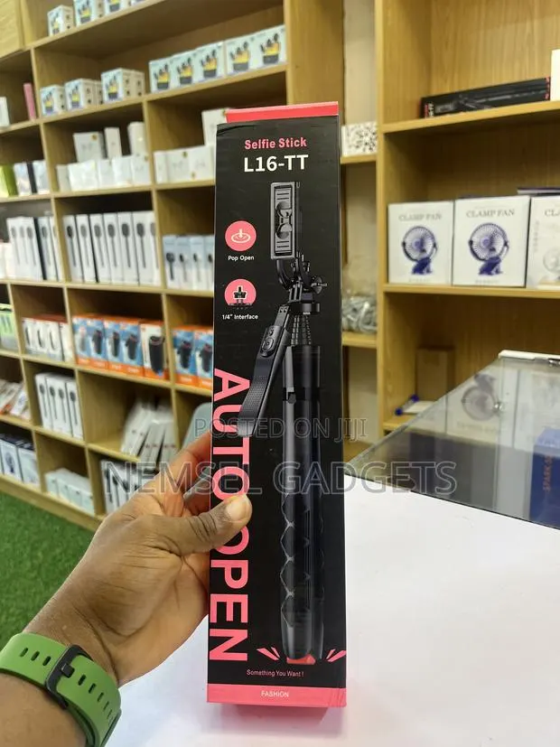 L16 Tt Tripod · Photo 1