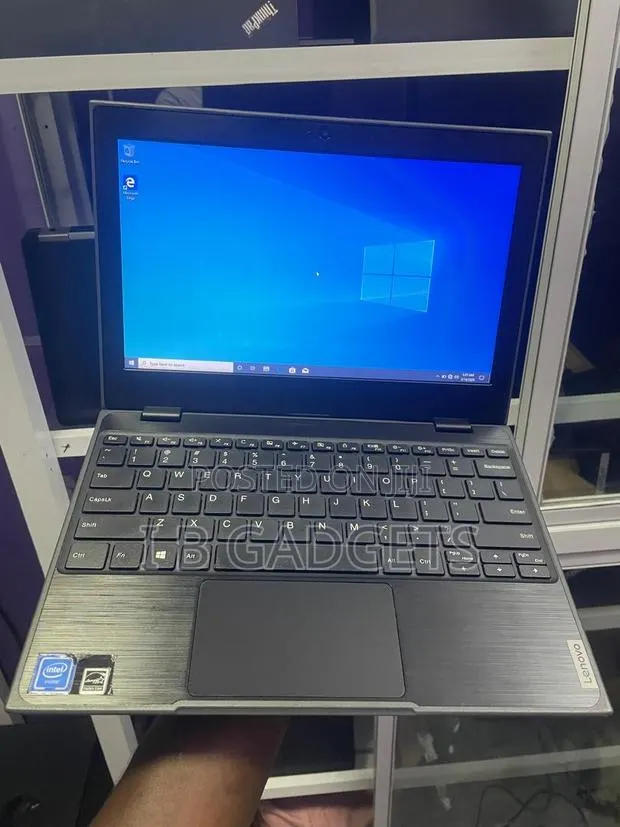Laptop Lenovo IdeaPad 1 4GB Intel Pentium SSD 128GB · Photo 1