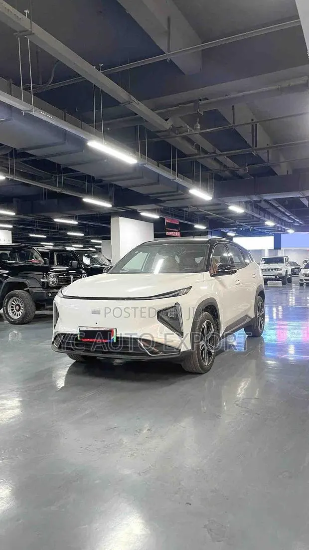 New Geely Galaxy L7 2026 Beige · Photo 1
